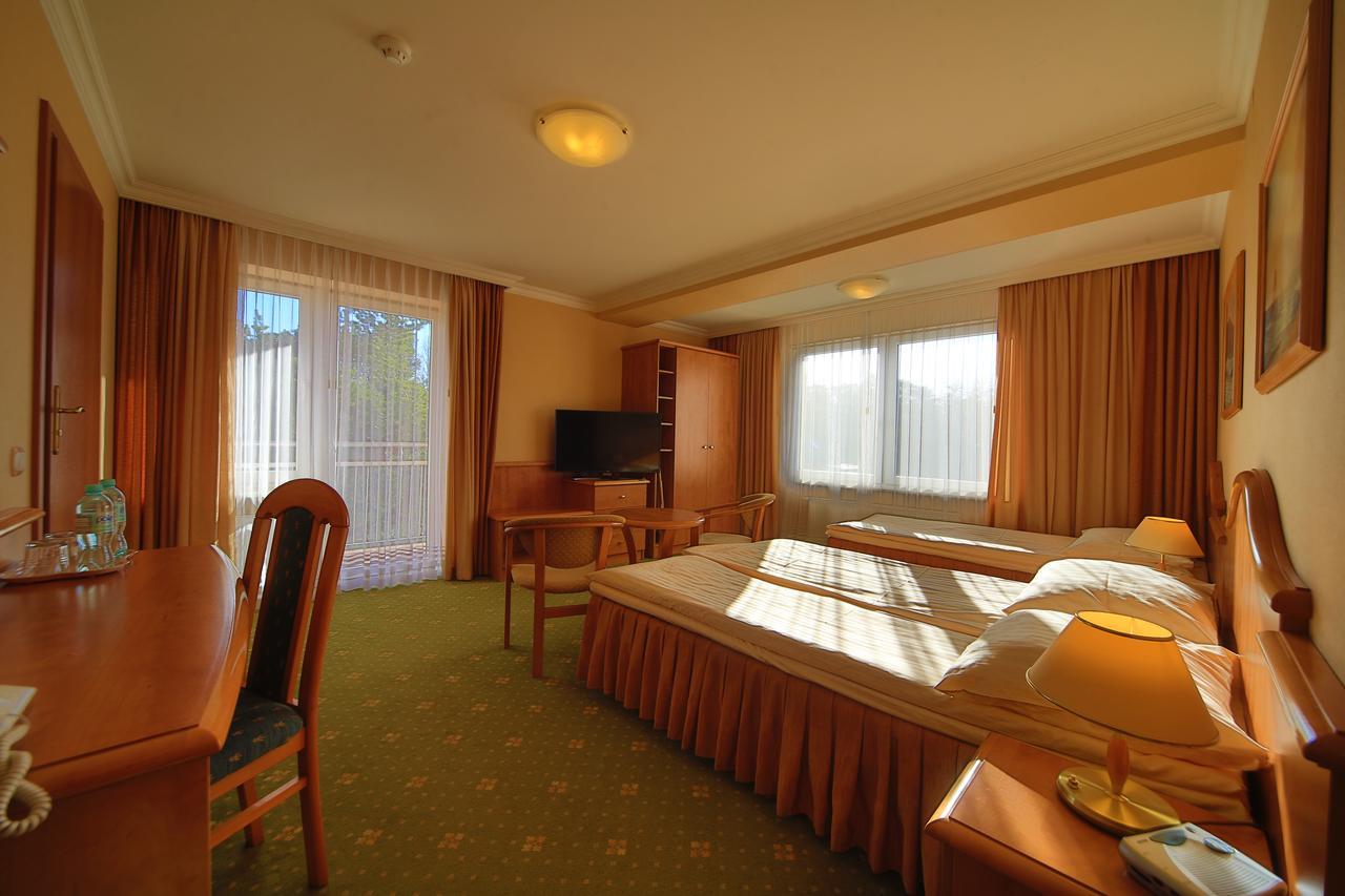 Hotel Polaris III Swinoujscie Exterior photo